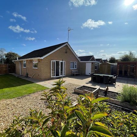 Lodge In The Heart Of Bourne Thurlby Buitenkant foto